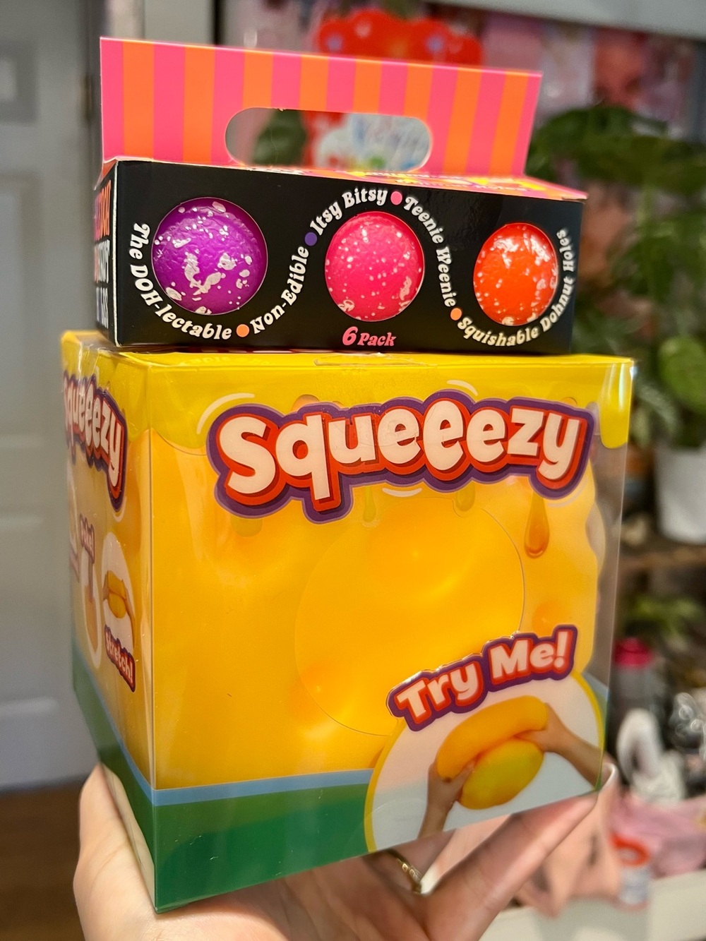 NWT NEE DOH Donut Holes 6-Pack & SUNNY DAYS Squeeeeze Cheese Bundle